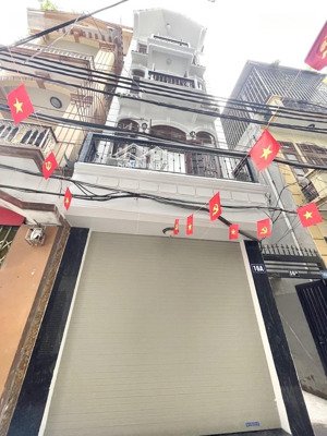 bán nhà riêng 4pn, 4wc, 45m2, ôtô đỗ cửa giá 14,5 tỷ tại xuân thủy , cầu giấy, hà nội