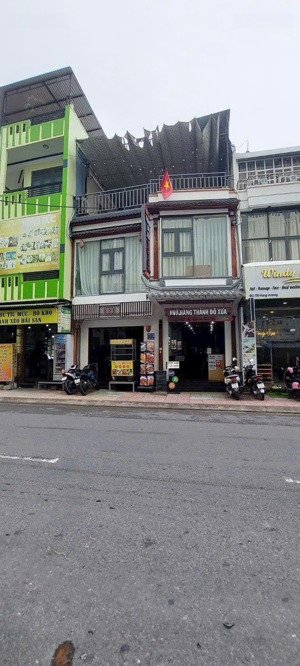 bán nhà mặt phố hùng vương, 30 tỷ, 75 m2, giá ưu đãi cho nhà đầu tư. ngang 7m cực hiếm, nha trang
