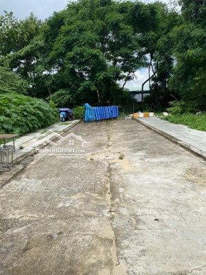 lô đất trường chinh vào 200m. ngay ngã tư an sương. 4,9*20 shr cn 86,2m2 thổ cư. hxh 5m . 4,799tỷ