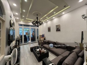 siêu phẩm đầu tư! đường phan huy ích - sát mặt tiền, 4 tầng - gần 200m2, giá chỉ nhỉnh 100tr/m2