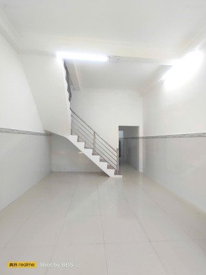 nhà 1 trệt 1 lầu quốc lộ 13, p. hiệp bình phước, thủ đức - gần đh luật fatima