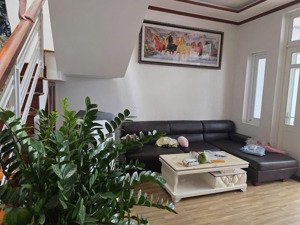 bán nhà mặt phố trần quang diệu, 4,25 tỷ, 100m2, 2pn, 2wc, pháp lý đầy đủ