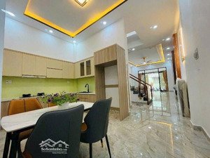 bán nr tại nguyễn thị thập, 11,8 tỷ, 100m2, 4pn, 5wc, q7, hcm,