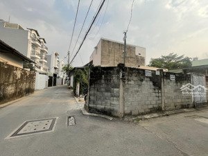 nền góc 2 mặt tiền, hẻm 116 , đường 11 trường thọ - 108m2, 8.5 tyd