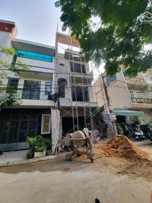 bán nhà phố 70m2 gần aeon maill thuận an bình dương ,sổ hồng riêng