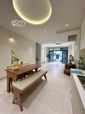 bán nhà đường hl2, bình tân. ngang 5m, 4 pn, ô tô ngủ trong nhà. 60m2, 1trệt2lầu. chỉ 6x tỷ.