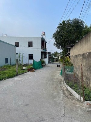 bán si 3 lô đất sổ hồng riêng sẵn thổ cư 100%, giá đầu tư chỉ 949tr/lô, tt 239tr nhận nền ngay