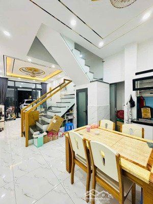 cam kết thật rộng đẹp giá tốt bán nhà 4x20.5 - 2 tầng hxh 1 sẹc huỳnh văn nghệ tân bình - gần đường