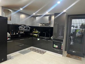 căn góc quyền lực đầu tuyền sơn trà