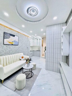 sát bv ung bứu nơ trang long - bình thạnh - dtsd 40m2 - hẻm thoáng an ninh dân trí cao