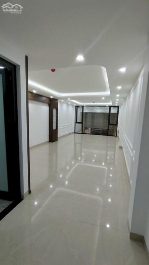 Bán nhanh nhà ngõ 362 Nam Dư, giá 9.8 tỷ, gần 47m2x6T, thang máy