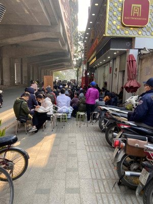 cho thuê căn hộ gia đình theo tầng dài hạn, nhà mới xây dựng, đồ nội thất đầu tư mới 100%, 60m2