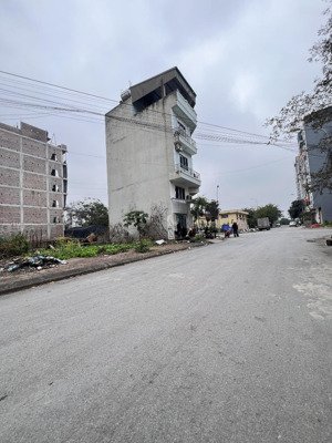 thạch hòa 115m² 3.3 tỷ đất đẹp đầu tư _sát đhqg, fpt, khu công nghệ cao