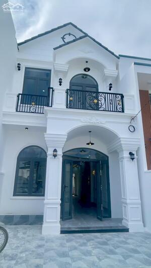 Bán nhà Diên Sơn full thổ cư mới xây 2 tầng mặt đường Xóm Gò 7 cách chợ bán kính chỉ 500m