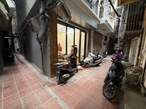 40m2*6t*14.78 tỷ, nguyễn thái học, văn miếu - quốc tử giám, hn, lô góc, thang máy, 