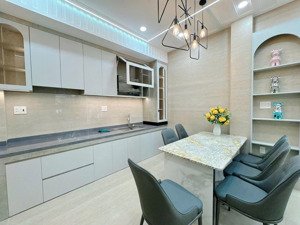 hiếm tt q3, kỳ đồng_trần quốc thảo, 2 tầng, 45m2, ngang 4m, hẻm thông, mới ở ngay, gần hxh, 6.44 tỷ