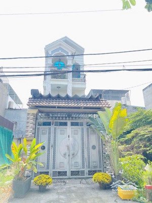 nhà 3 tầng mặt tiền đường thạnh lộc 57 phường thạnh lộc ,q12, dt 92/66m2 (4mx22m)5,5tỷ