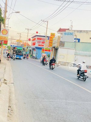 chính chủ cho thue mặt tiền hà huy giáp