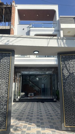 8547 - bán nhà hoàn công 1 trệt 1 lầu gần ngã tư chiêu liêu, 3pn, có sân ô tô, tân đông hiệp, dĩ an