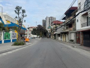 nhà riêng tại đức giang, sát cầu đông trù, long biên, hà nội, mặt tiền 4,4m, giá tốt 18,8 tỷ, 82m2