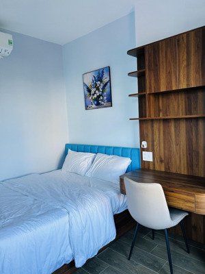 bán gấp nhà mặt phố 6m mặt tiền, 102m2 tại khuê mỹ đông, 27,5 tỷ