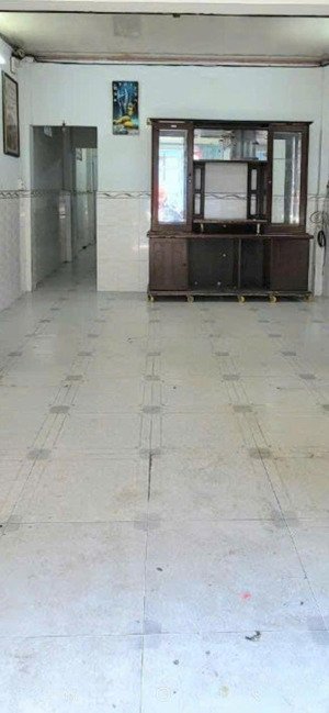 bán nhà hẻm 126 huỳnh tấn phát tân thuận, quận 7.
dt: 4x13m, giá: 3xx tỷ