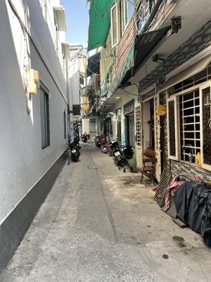 cho thuê nhà riêng 2pn, 2wc, 50m2 tại hẻm 71 đường 46, thủ đức, 5,5 triệu