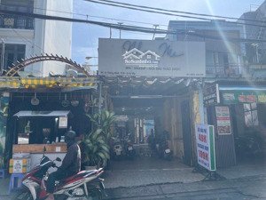 mặt tiền thống nhất p. 10 gò vấp dt ~121m2 ngang 7m. ngay bv hồng đức giảm sâu còn 14 tỷ