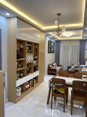 bán ch blue sky tower (hqc bình trưng đông), q2, hcm, 3,05 tỷ, 68m2, nhà nội thất xịn sò, view đẹp