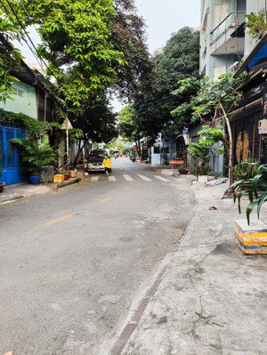 bán nhà mặt tiền kinh doanh 98m2 (4,4x21m) nở hậu 4,9m kế aeonmall, dương văn dương, quận tân phú