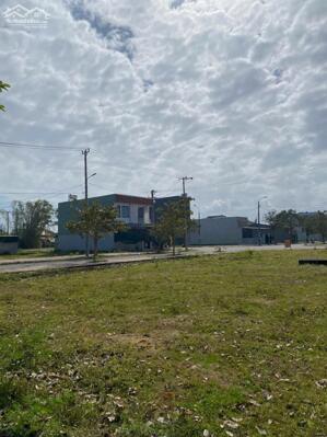 Sở Hữu Lô Đất 126m2 Ngang 6m Chỉ Từ 2TY - Gần Hội An - Gần Chợ - Không Ngập