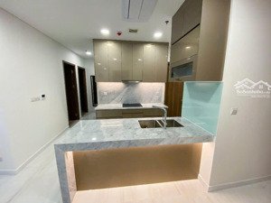 quá đẹp cho thuê chcc kingdom 101, q10, dt: 78m2, 2pn, 2wc, giá 19triệu/tháng, lh:0779072306