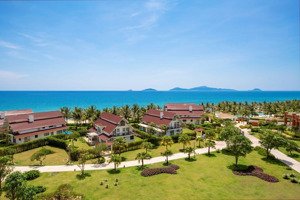 resort 5 * biển hội an 1,6ha sổ đỏ lâu dài 1200 tỷ - doanh thu 100 tỷ - mặt tiền trải dài 300m