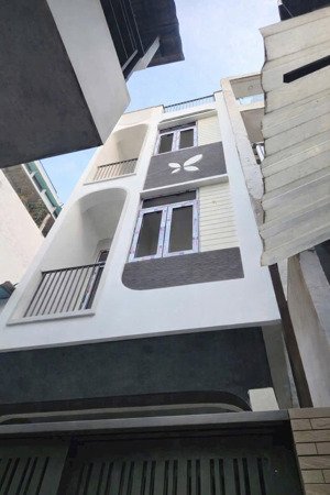 bán nhà mới hẻm 1 sẹt tôn đản quận 4 f8- 32m2 - 4 tầng