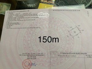 vị trí đắc địa. 150m2 đất để xây nhà vườn hoặc xây thành 1, 2, 3 ngôi nhà đều hợp lý.