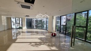 cho thuê văn phòng 120m2 tại nguyễn đình chiểu. giá thuê 29tr/ tháng bao phí quản lí, nước