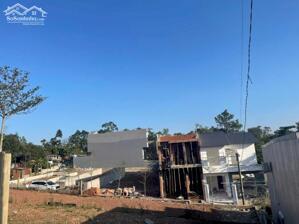 Đất nền kiệt ô tô Thu Bồn về bàu vá mất vài phút xe máy