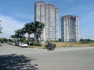 chính chủ bán gấp 2pn citi alto, view hồ bơi, tầng đẹp, giá tốt nhất, hỗ trợ vay bank.lh 