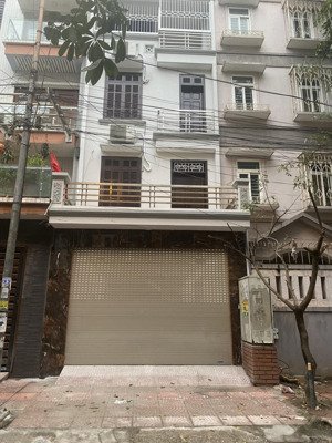 cho thuê nhà liền kề ngay làng việt kiều châu âu khu đô thị mỗ lao, hà đông. dt 90m2x5t, 23tr/th