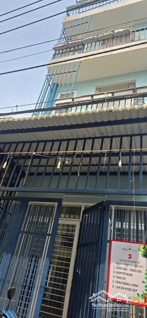 chủ gửi bán nhà đường xe hơi kết cấu 1 lửng 2 lầu 4pn 3wc lh 