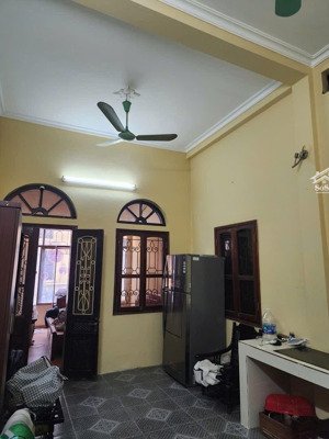 bán nhà riêng có thang máy tại ngõ chợ khâm thiên