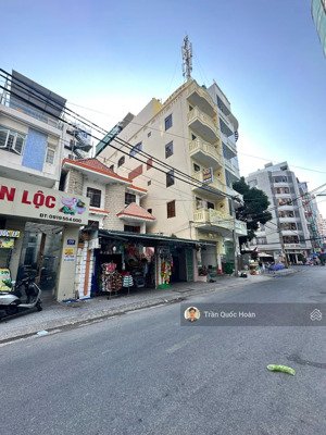 bán biệt thự 1 trệt 2 lầu mặt tiền phan văn trị, p.thắng tam, vũng tàu, 184m2 ngang 8,2m, giá 50 tỉ