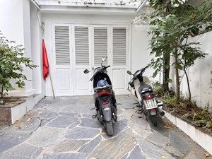 biệt thự 5 phòng ngủ cho thuê tại khu g, ciputra, gần trường unis