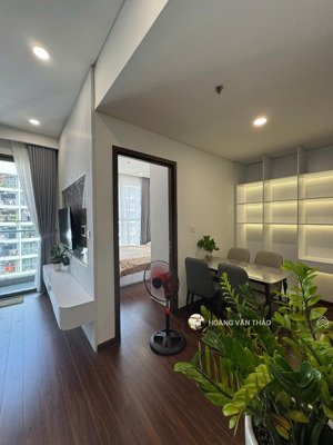 cho thuê căn hộ 1pn+1 masteri waterfront, full đồ, nhà sẵn ở ngay. giá chỉ 9tr/tháng.