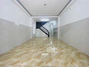 nhà ngay sân bay 4x18m trệt 3 lầu có 5pn 4wc giá 21 triệu còn giảm nhẹ