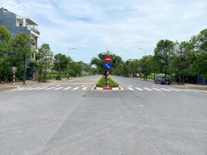 Bán đất mặt đường 33m trong khu đô thị Nam Vĩnh Yên, Khai Quang, Vĩnh Yên.