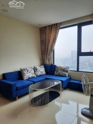 có lịch công tác cần cho thuê gấp căn 2 ngủ đầy đủ đồ tầng trung có thương lượng