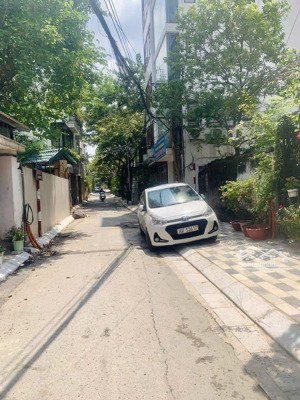 lô đất siêu đẹp, lô góc, vỉa hè ô tô tránh, 102m2, mt:7 gần cấp 3 tây hồ, ciputra, giá đầu tư 27 tỷ