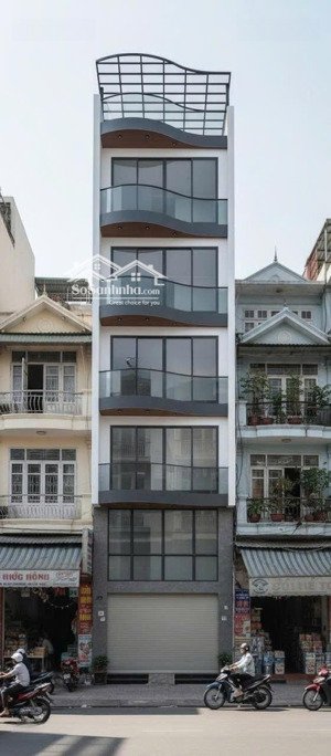nhà mặt phố cổ linh 7 tầng thang máy- mặt tiền 5m nhỉnh 18 tỷ