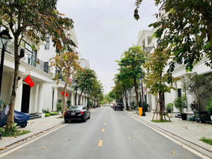 bán nhà 4 tầng nguyễn thị tú, bhh b bình tân, 8pn hxh 6m, giá 4 tỷ